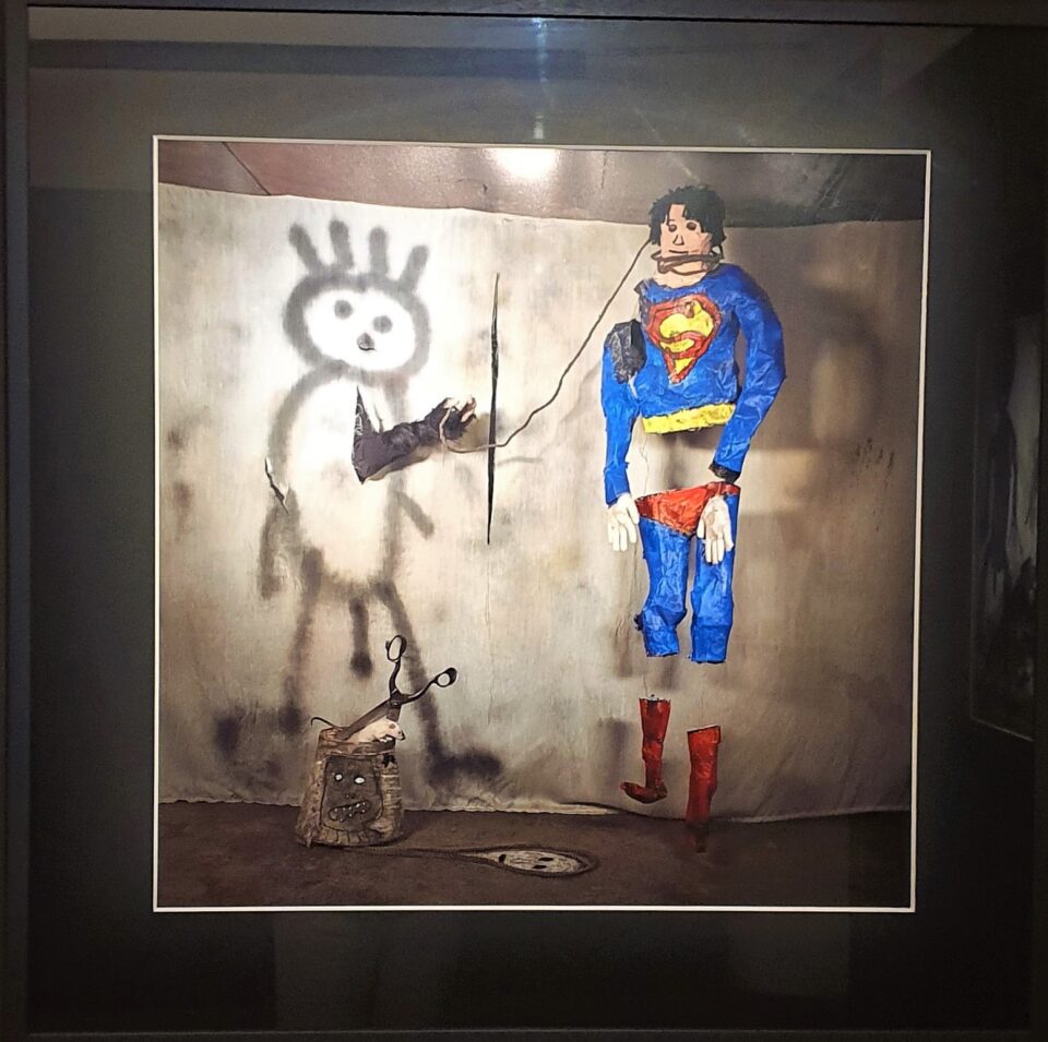 Roger Ballen, Superman, 2018 © Sandro Lucentini